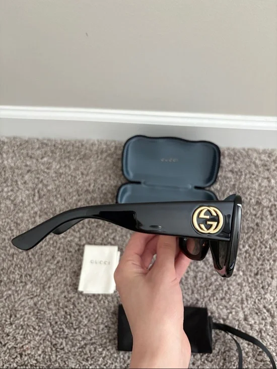 GUCCI URBAN GG0141S 001 BLACK GREY SQUARE SUNGLASSES - like new - Picture 4 of 10